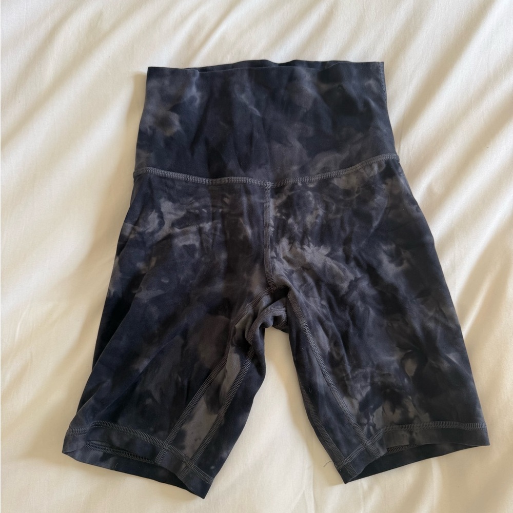 lululemon athletica Align Black Tie-Dye High-Rise Biker Shorts 6”